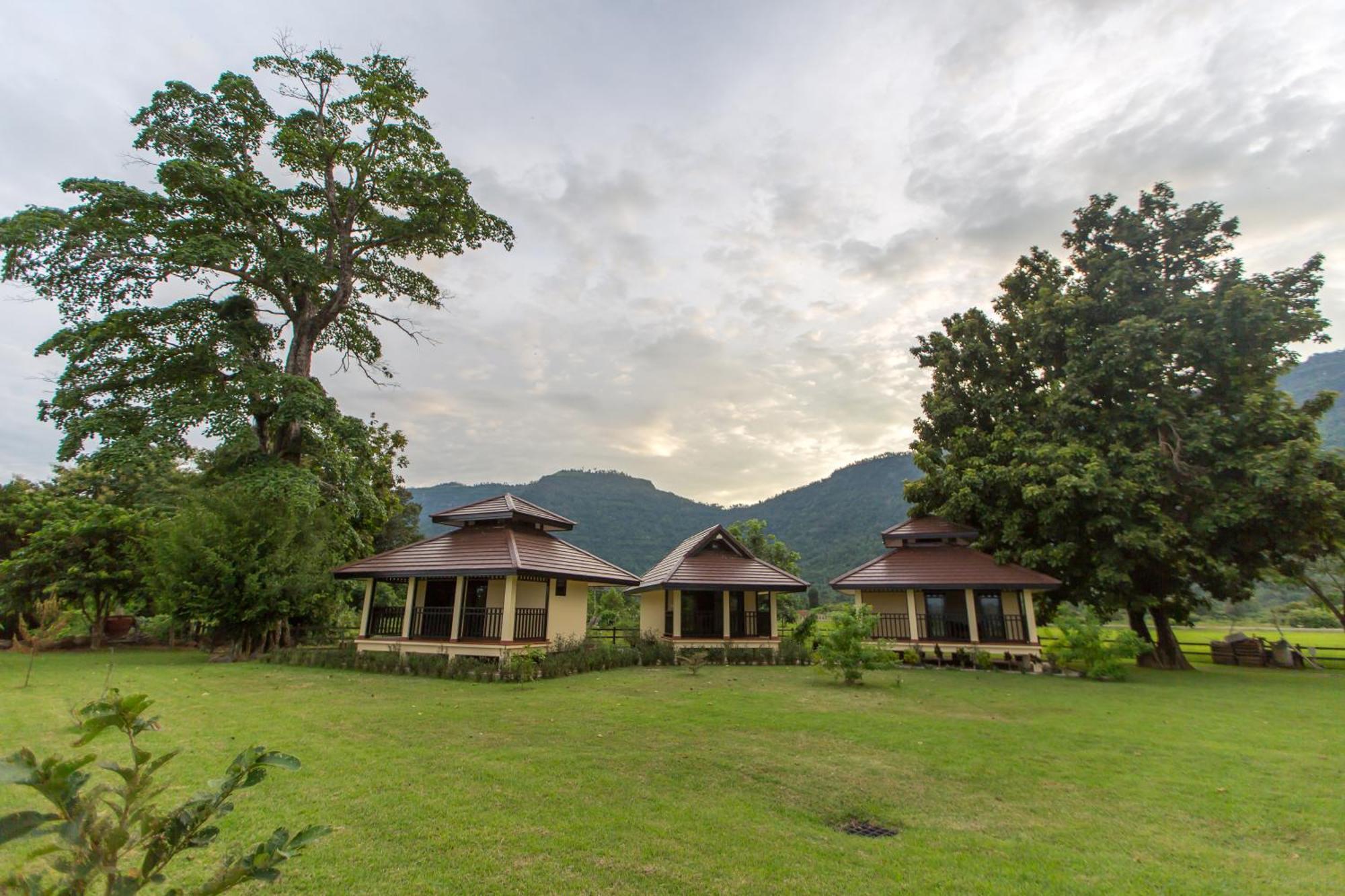 Wopakok Hotel Ban Houapakho Экстерьер фото